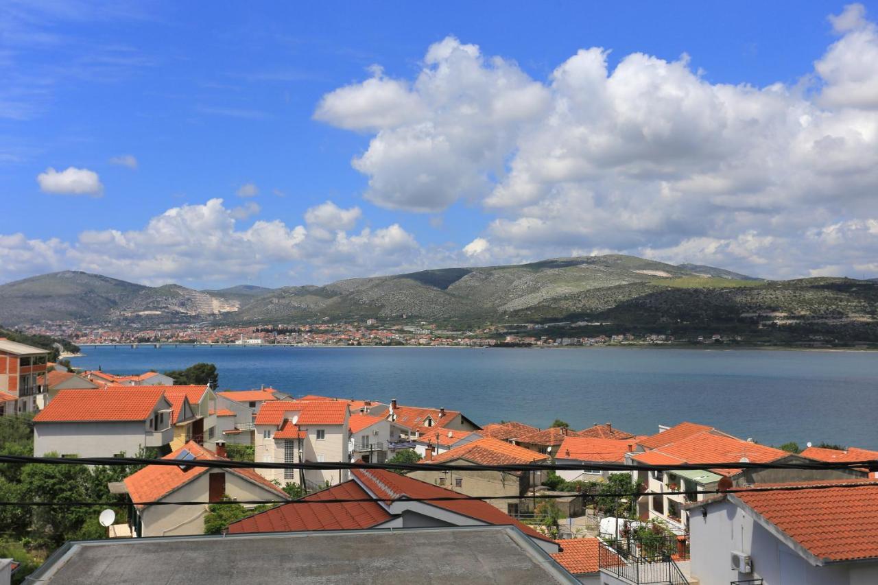 Apartments With A Parking Space Mastrinka, Ciovo - 4324 Trogir Eksteriør billede